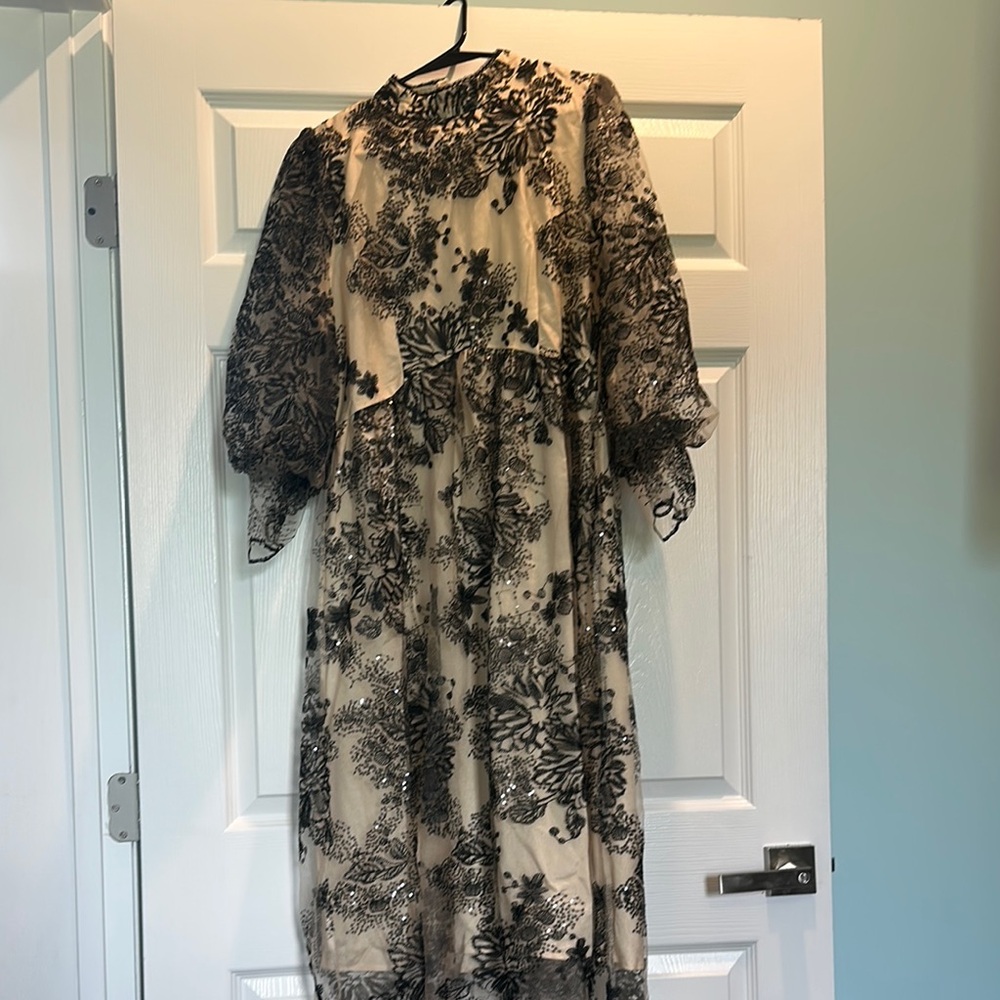 Elegant Black Floral Lace Dress
